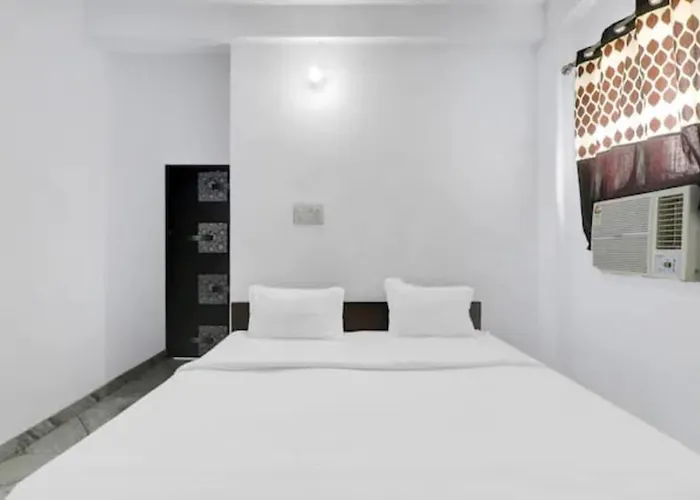 Hotel SHIVAGA